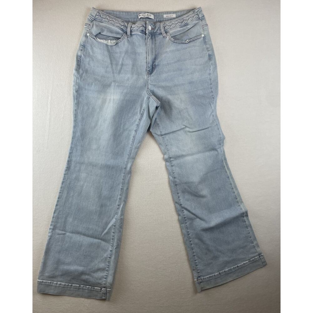 Judy Blue Wide Leg Fit Womens Sz 18W Jeans Light Wash Braided Design